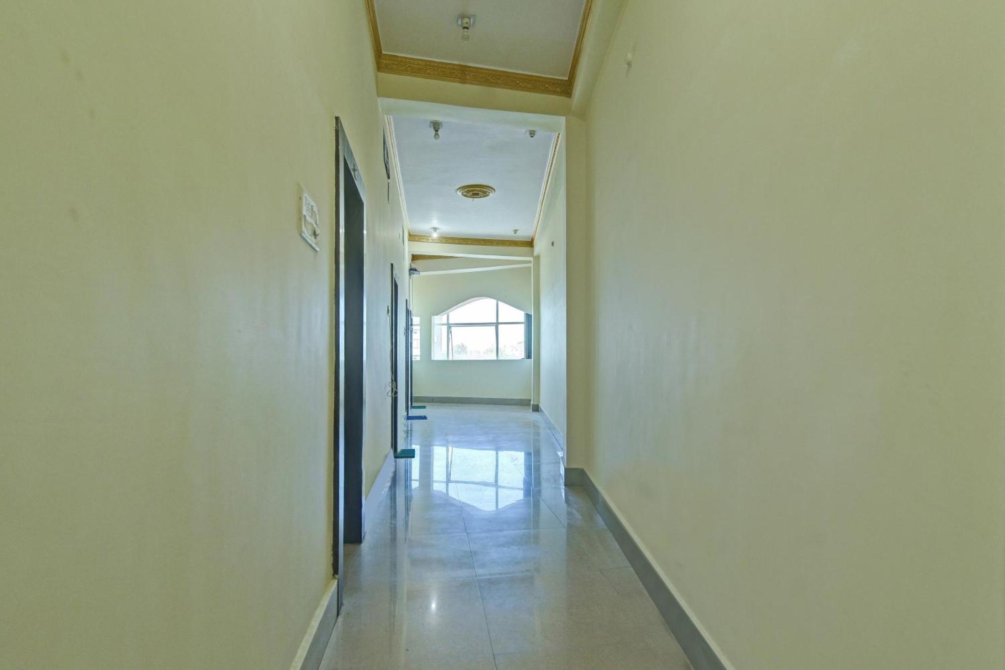 Hotel O New Maa Tara Hotel Деогарх Экстерьер фото