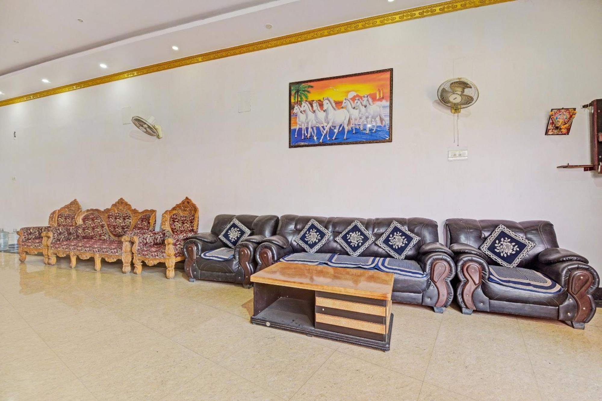 Hotel O New Maa Tara Hotel Деогарх Экстерьер фото